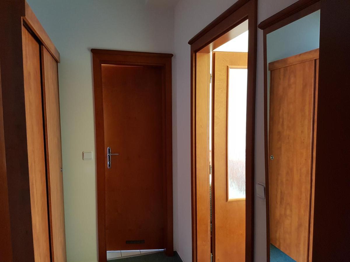 Hotel Praha ديشتني في أورليتسكيخ هوراخ المظهر الخارجي الصورة