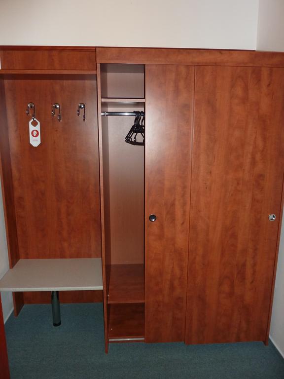 Hotel Praha ديشتني في أورليتسكيخ هوراخ المظهر الخارجي الصورة
